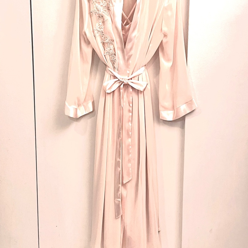 Linea Donatella SET long gown &robe Light Peach